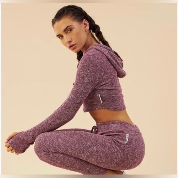 Gymshark Slounge Cropped Hoodie - Picture 1 of 6